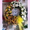 wreath_clock